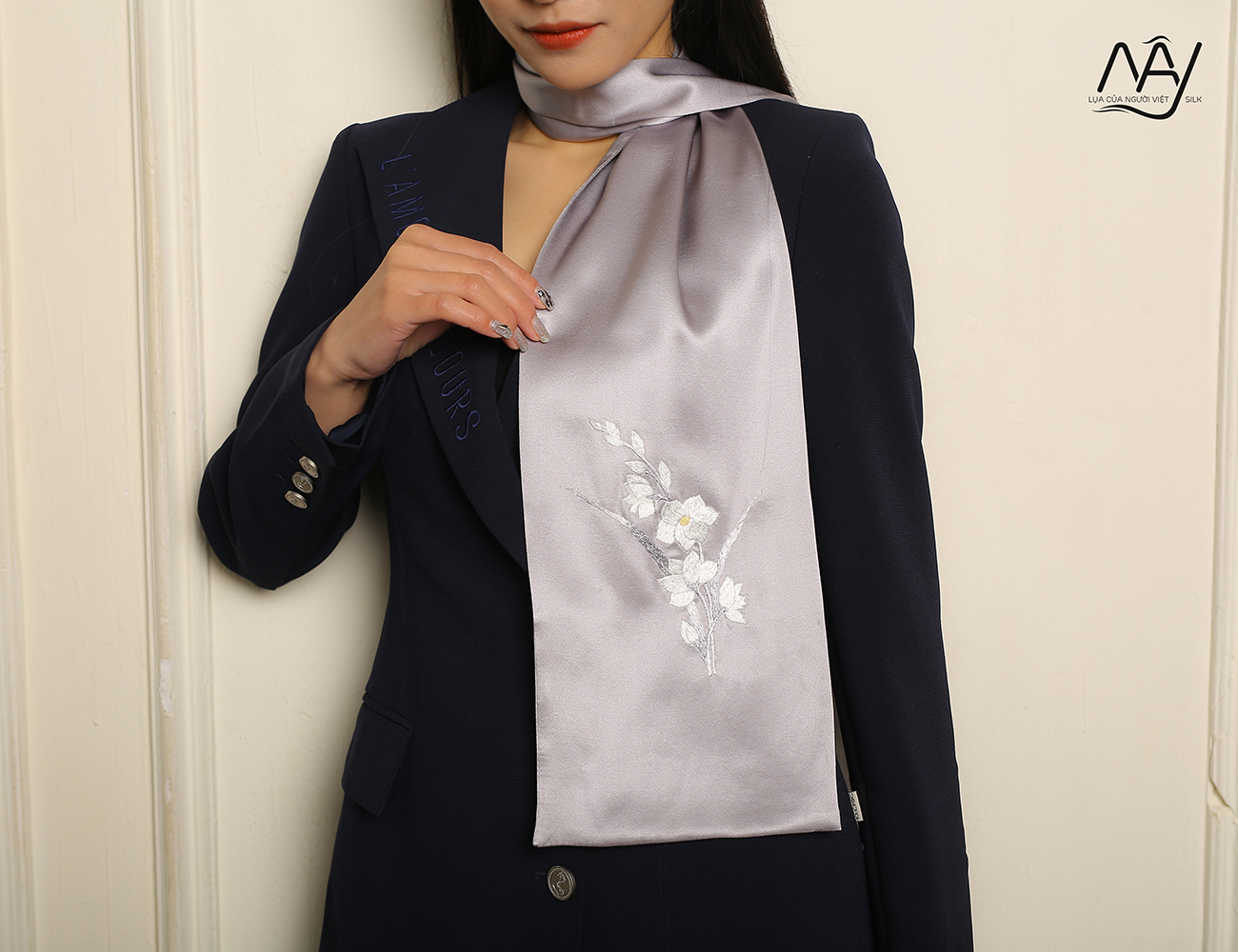silk scarf embroidered with orchids gray color 2